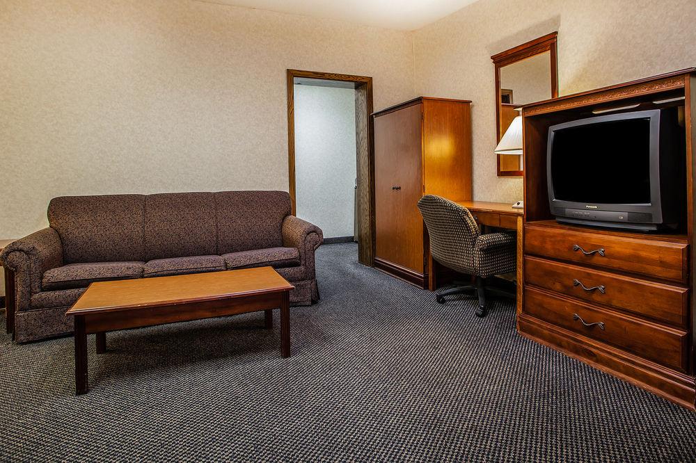 Knights Inn Montgomeryville Buitenkant foto