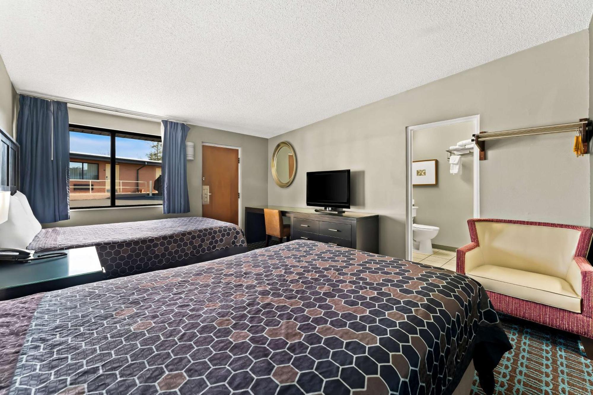 Knights Inn Montgomeryville Buitenkant foto