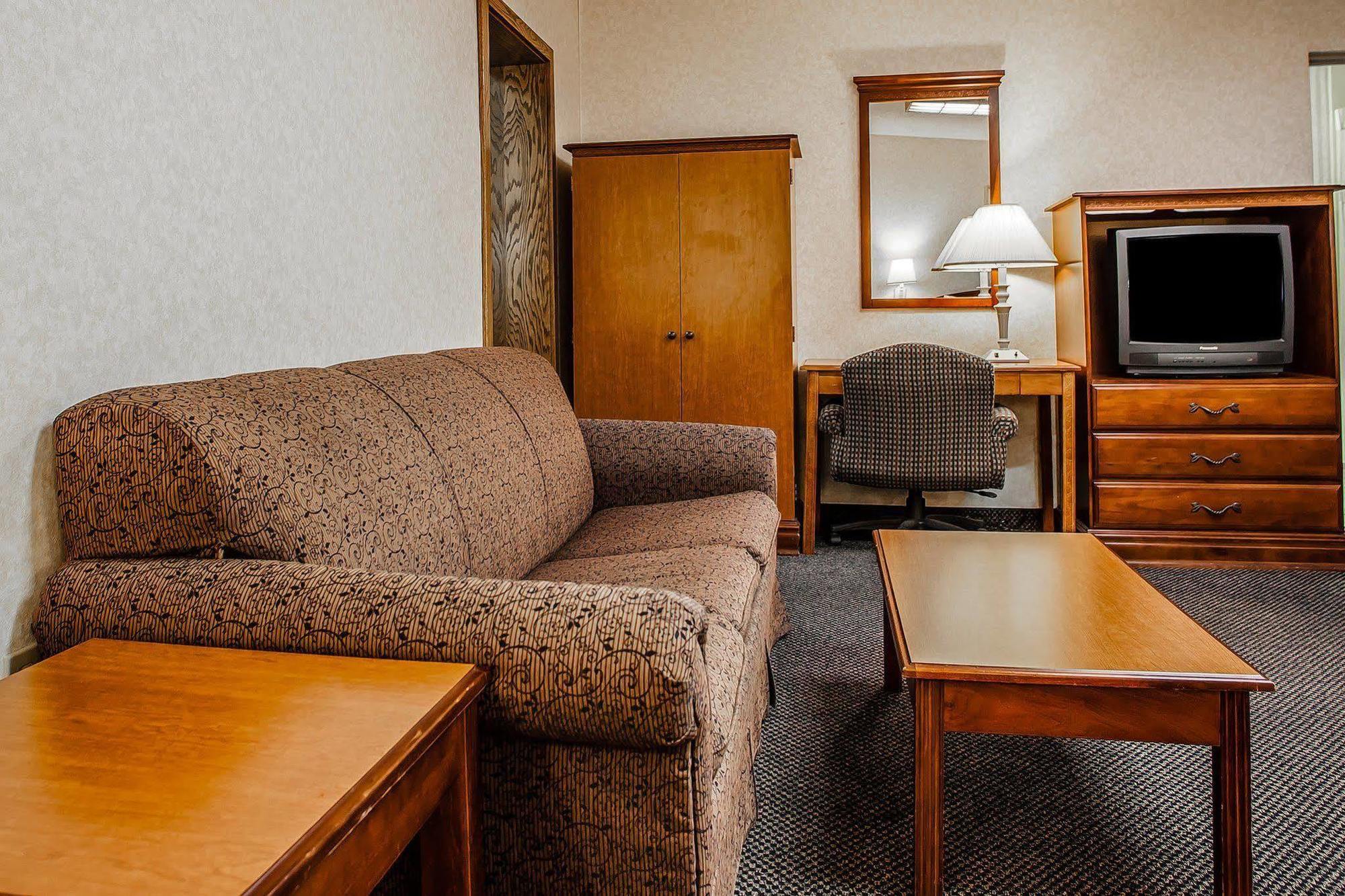 Knights Inn Montgomeryville Buitenkant foto